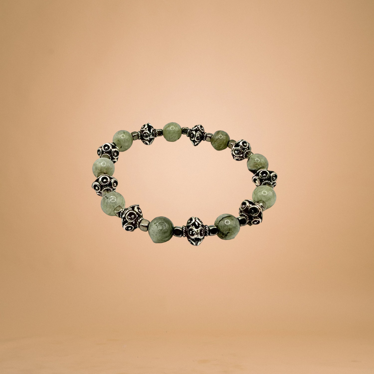 Labradorite Gemstones w/Antique Silver Finished "Pewter" Beads Stretch Bracelet